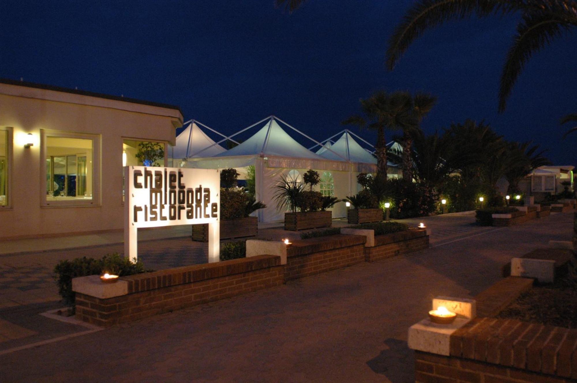 Hotel Il Timone Porto San Giorgio Exterior foto