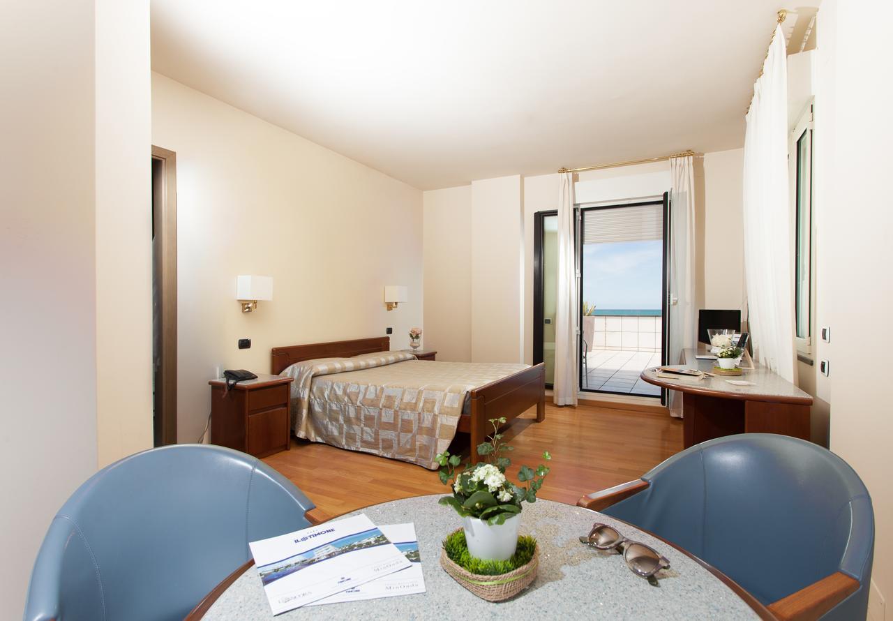 Hotel Il Timone Porto San Giorgio Exterior foto