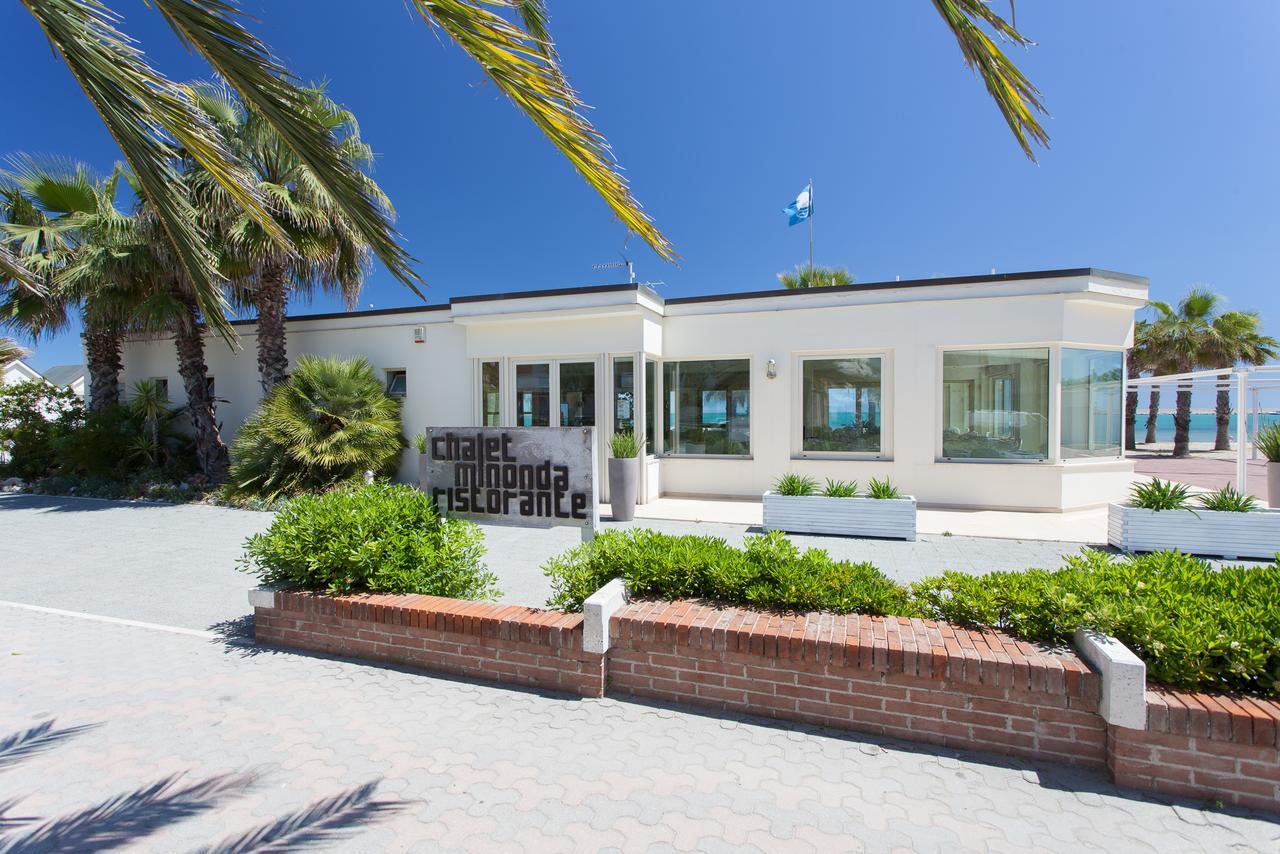 Hotel Il Timone Porto San Giorgio Exterior foto